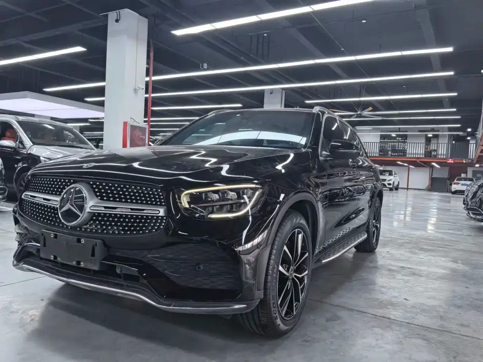 Mercedes-Benz GLC-Class Model GLC 260 L 4MATIC Luxury Edition 2022