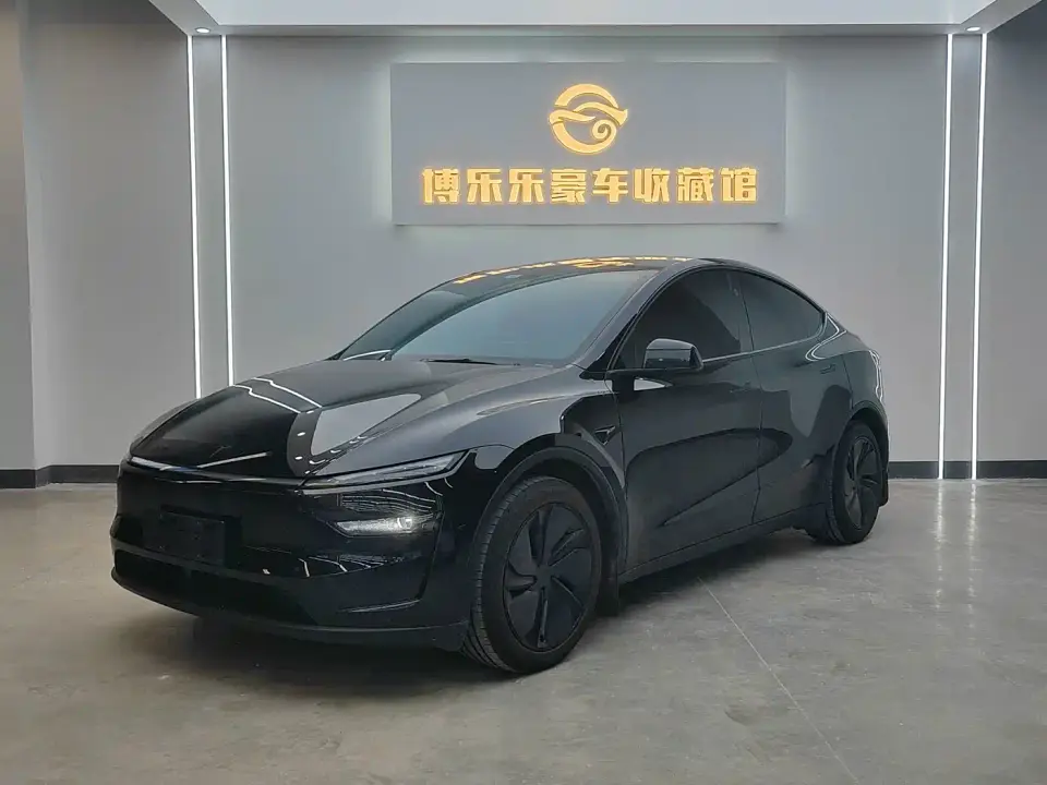 Tesla Model Y Rear-Wheel Drive 2026