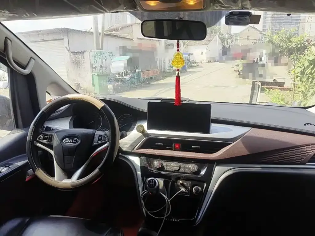 JAC Refine M3 PLUS IKEA High Power 1.5T Comfort 2023 — фото 12