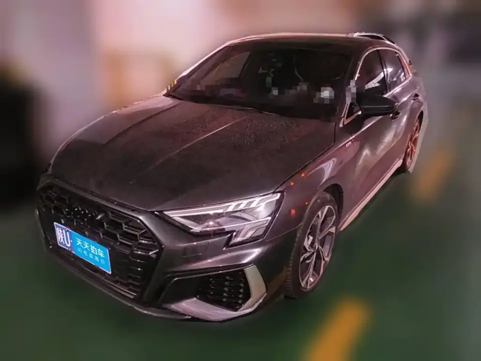 Audi A3 Sportback 35 TFSI Luxury Sport 2021
