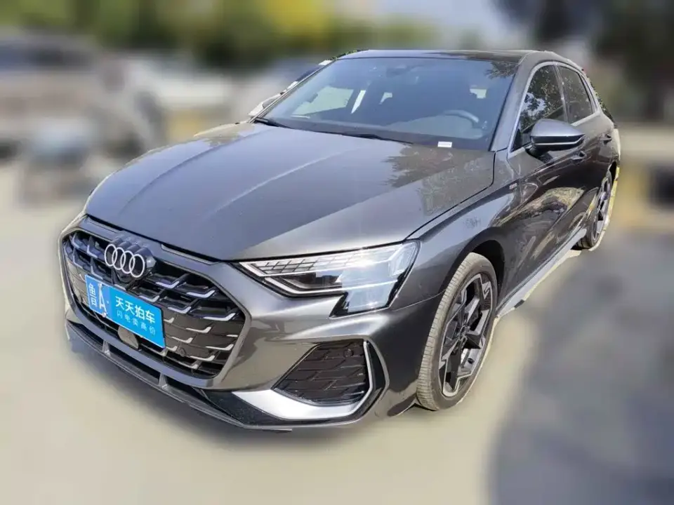Audi A3 Facelift Sportback 35TFSI Flying Spur Premium 2026