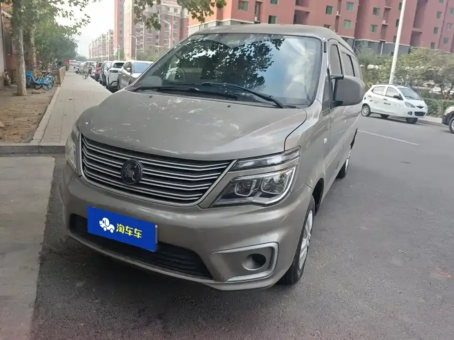 Dongfeng Fengxing Lingzhi M5L 1.6L Utility 7-Seater 2022