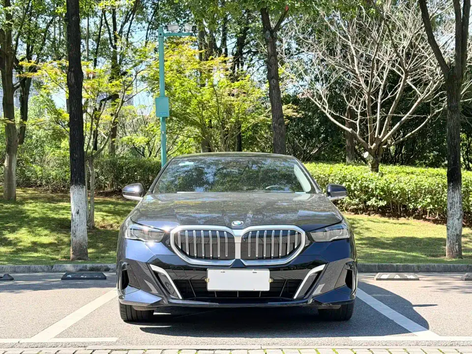 BMW 5 Series 530Li Premium M Sport Package 2025