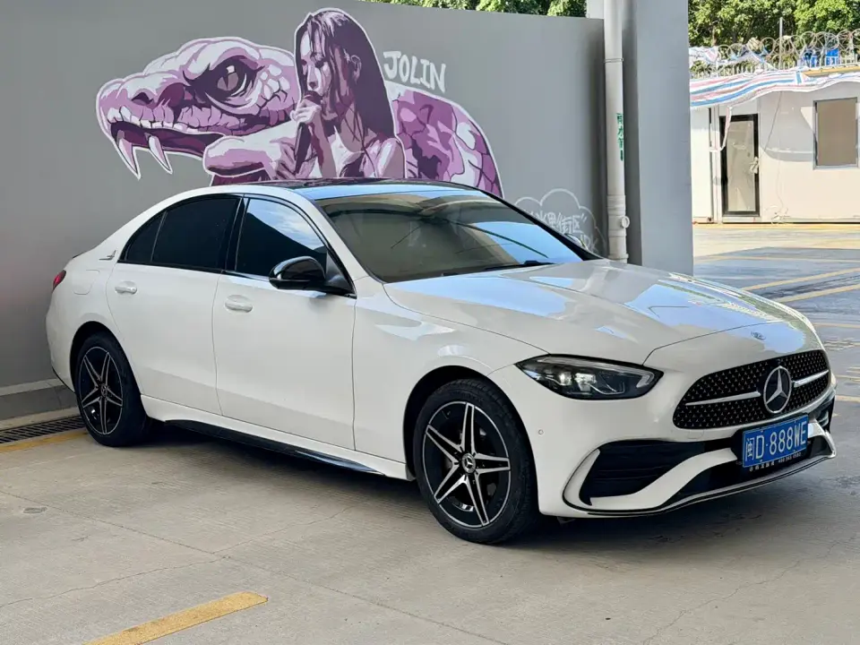 Mercedes-Benz C-Class Facelift C 260 L Night Sport Edition 2025