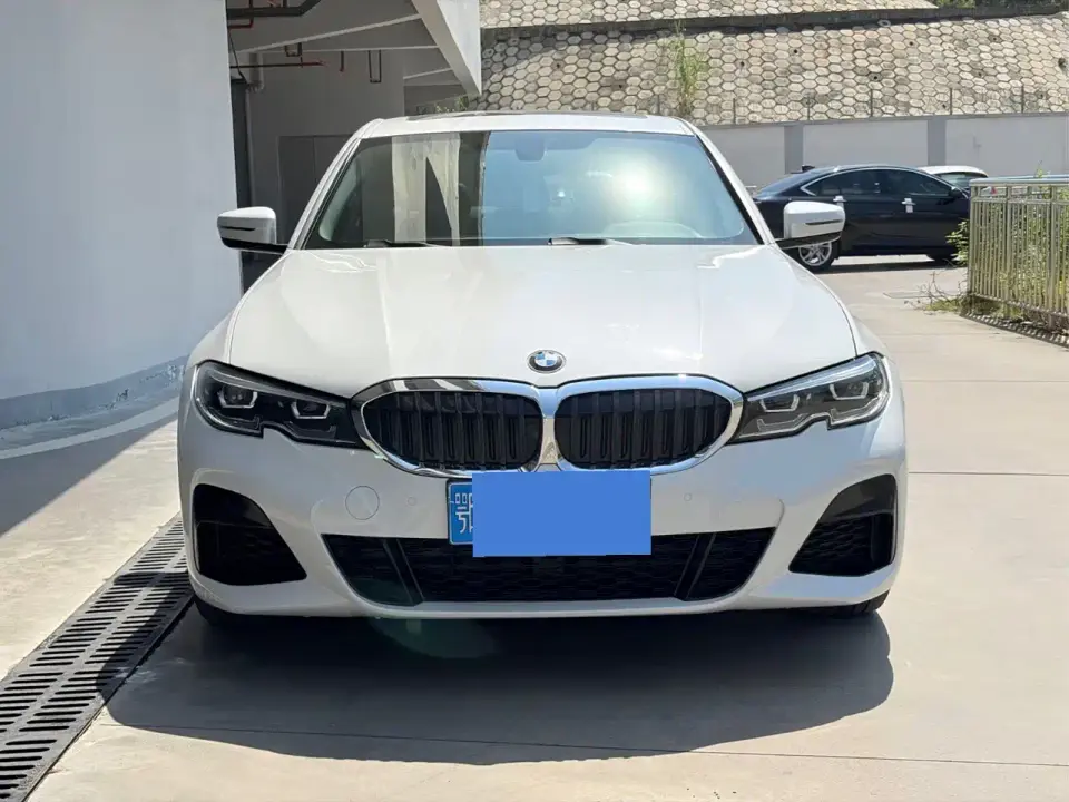 BMW 3 Series 320Li M Sport Package 2022