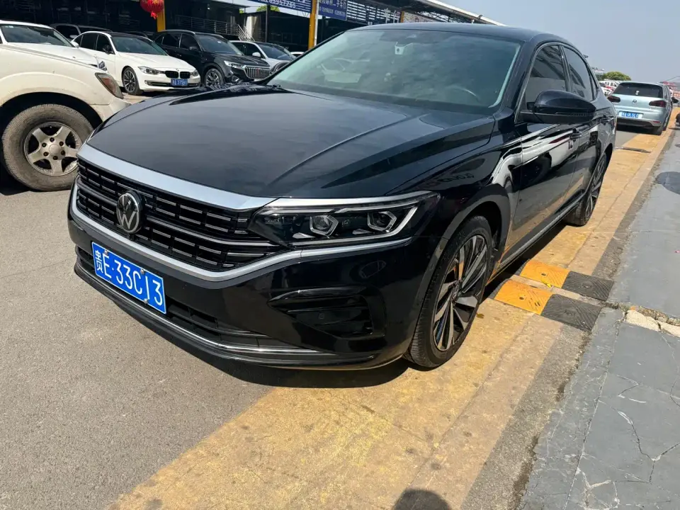 Volkswagen Passat 380TSI Luxury Edition 2024
