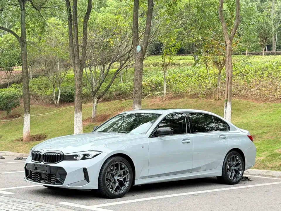 BMW 3 Series 330Li M Sport Night Edition 2025