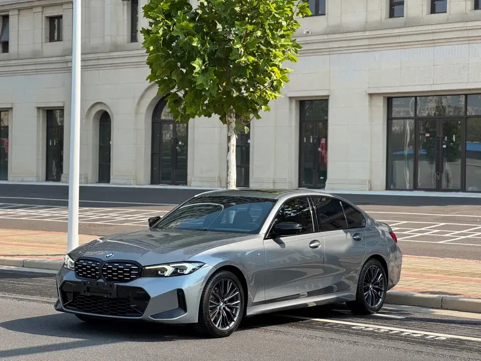 BMW 3 Series 325i M Sport Black Night Package 2023