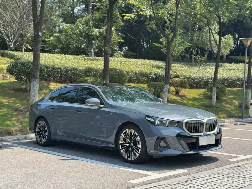 BMW 5 Series 530Li Premium M Sport Package 2024