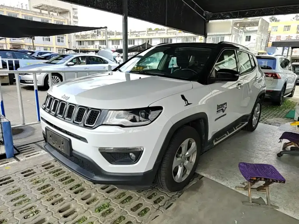 Jeep Compass 220T Automatic Family Cool Edition 2019