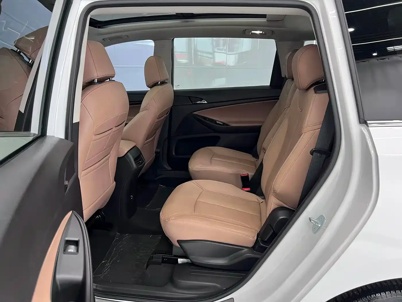 Buick GL6 323T Mild Hybrid Connected Luxury 2023 — фото 11