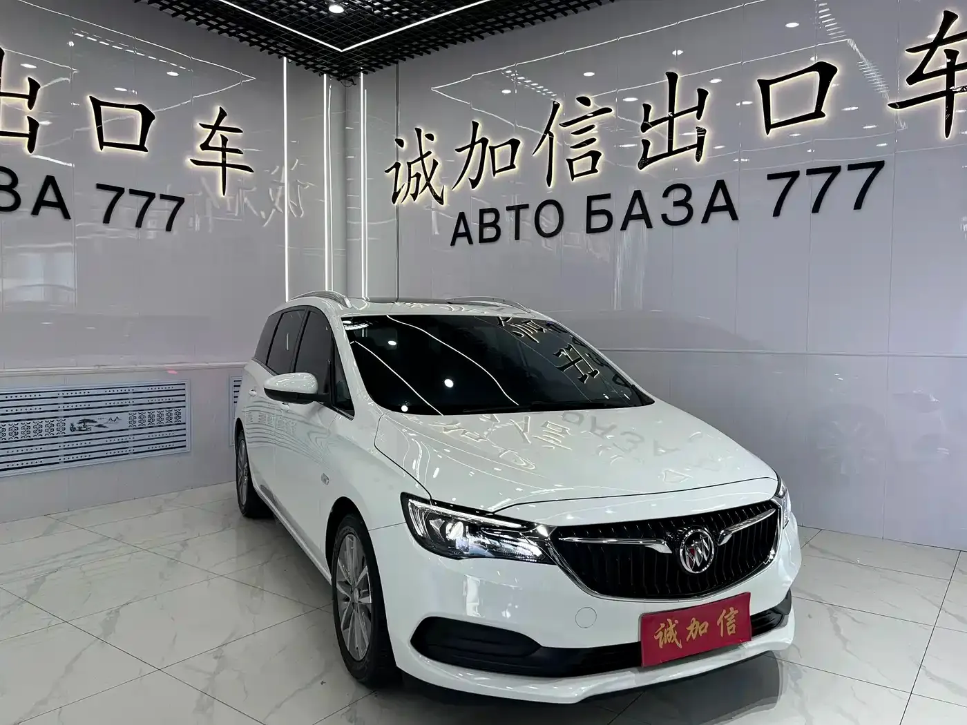 Buick GL6 323T Mild Hybrid Connected Luxury 2023 — фото 3