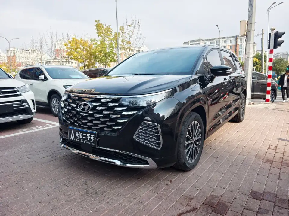 Hyundai Kustu 270TGDi LUX Premium Edition 2026