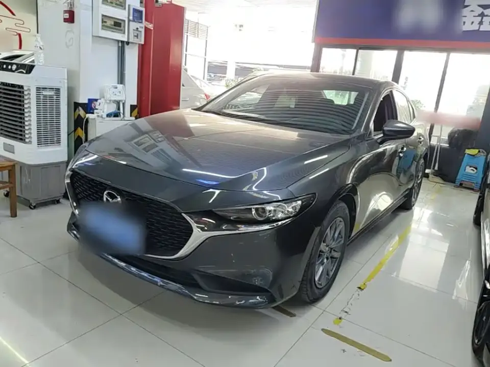 Mazda Mazda3 Axela 2.0L Automatic Quality Edition 2022
