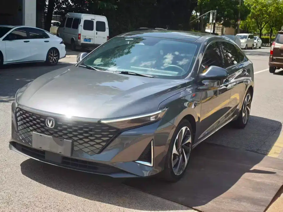 Changan Ruicheng CC Blue Whale Edition 1.5T DCT Luxury 2022