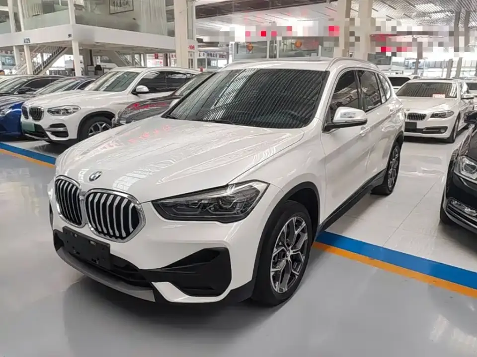 BMW X1 sDrive25Li Leading 2021
