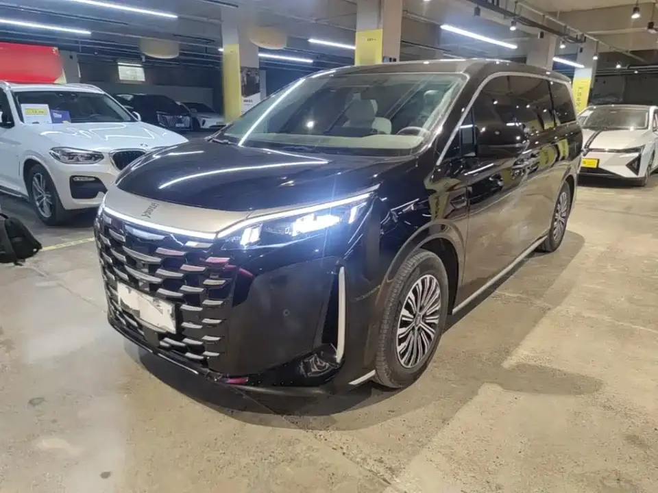 BYD Xia DM-i 1.5T 180km Excellence 2025