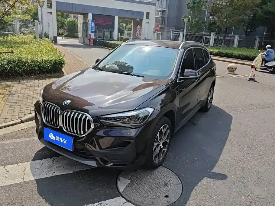 BMW X1 sDrive25Li Leading Model 2020
