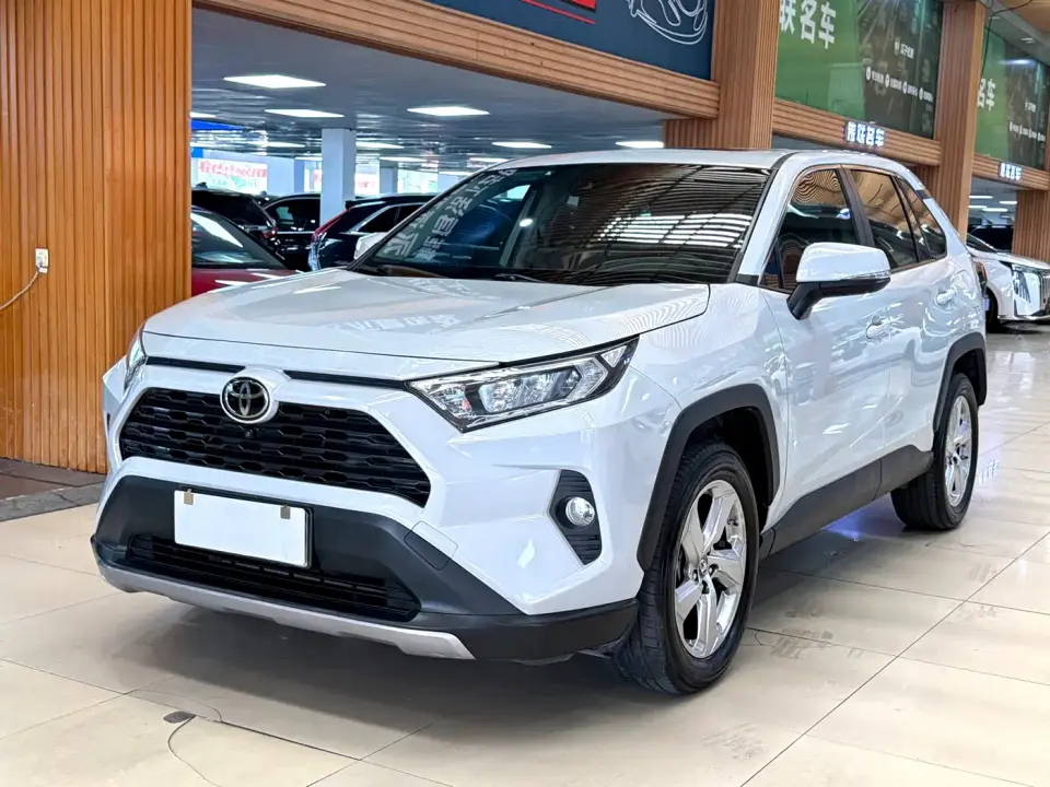 Toyota RAV4 Rongfang 2.0L CVT 2WD Trend 2021