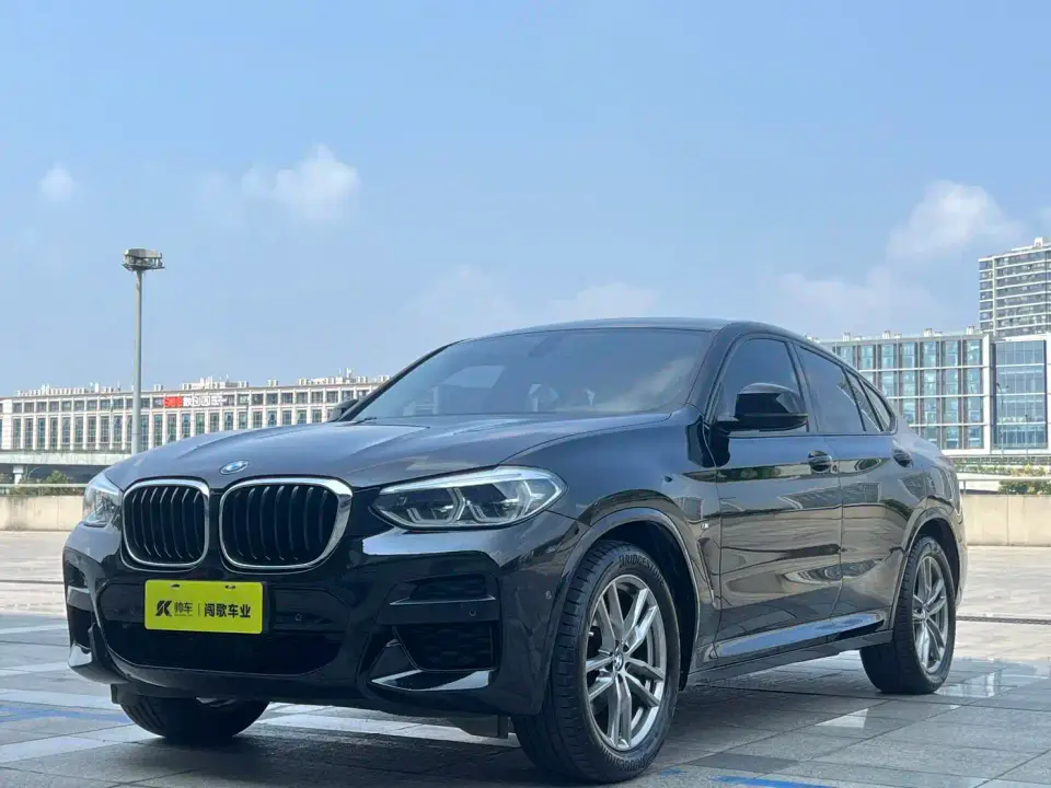 BMW X4 xDrive 25i M Sport Package 2021