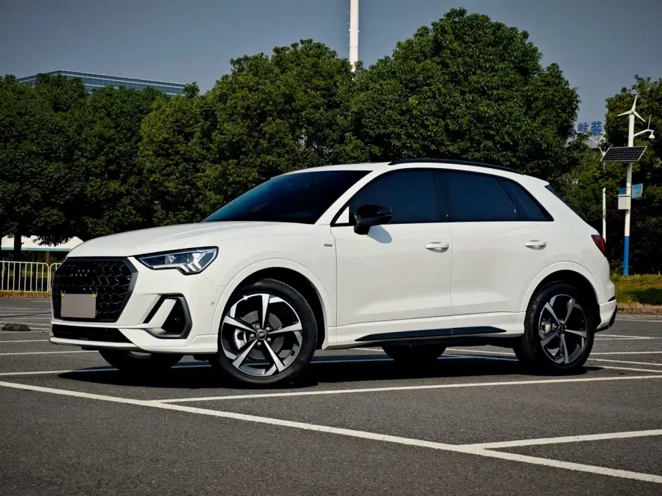 Audi Q3 40 TFSI Fashion Sport Launch Special Edition 2025