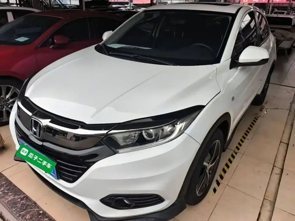 Honda Vezel 1.5L CVT Pioneer 2021