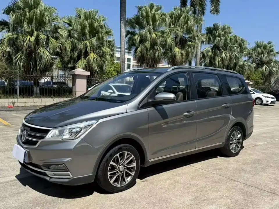 Baojun 730 1.5T CVT Fashion Edition 7-Seater China VI 2020