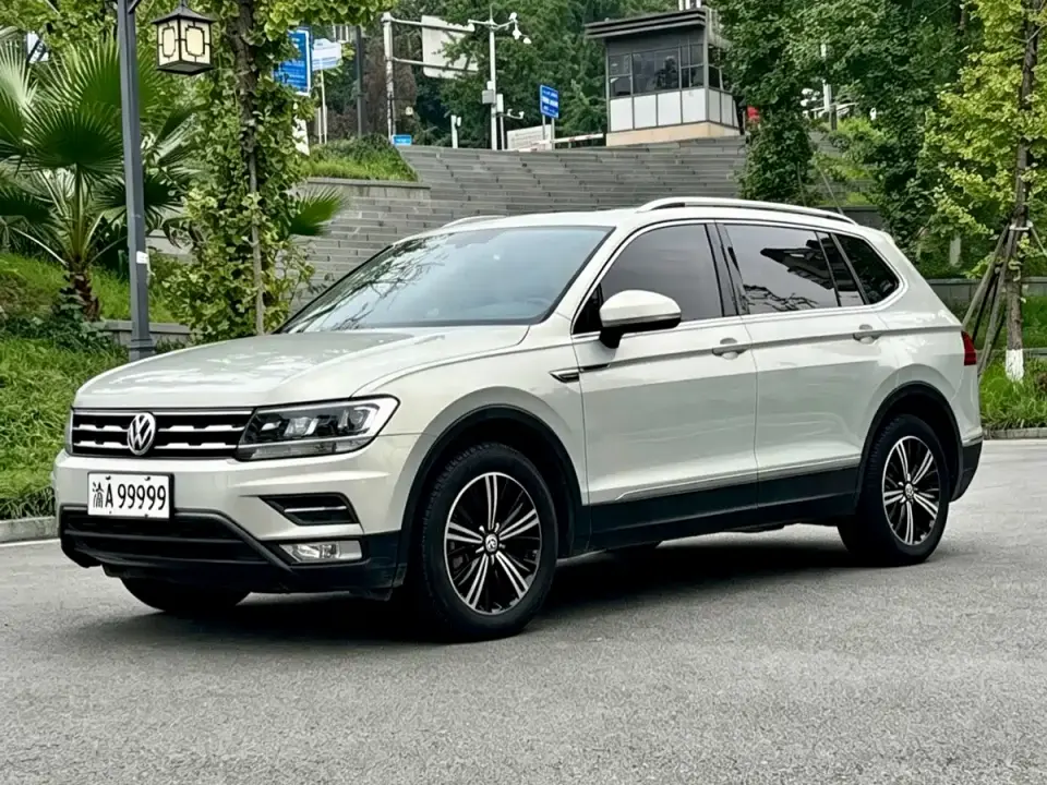 Volkswagen Tiguan L 330TSI Automatic 2WD Panorama Comfort Edition China VI 2019