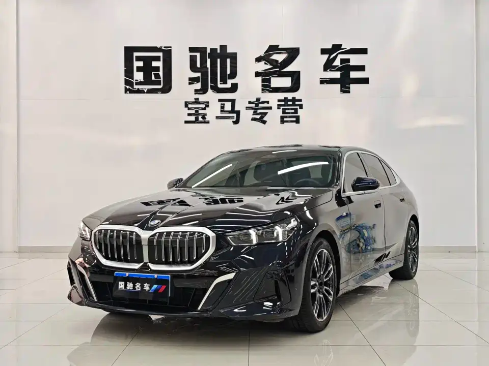 BMW 5 Series 525Li M Sport Package 2024