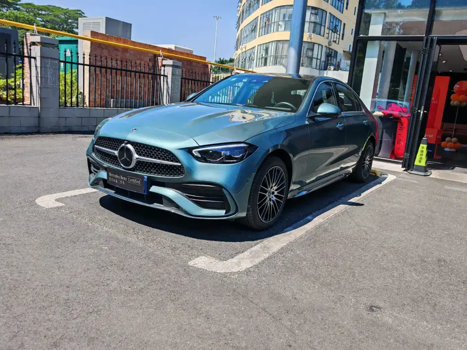 Mercedes-Benz C-Class C 260 L Sport 2025