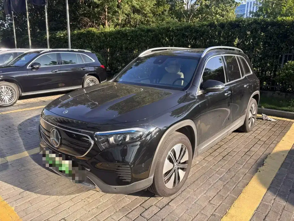 Mercedes-Benz EQB EQB 260 2022