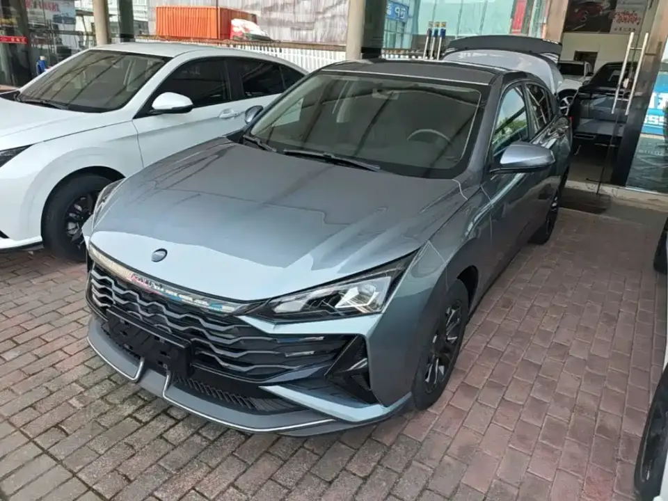 Dongfeng Aeolus Yixuan 1.5L Auto Luxury 2025