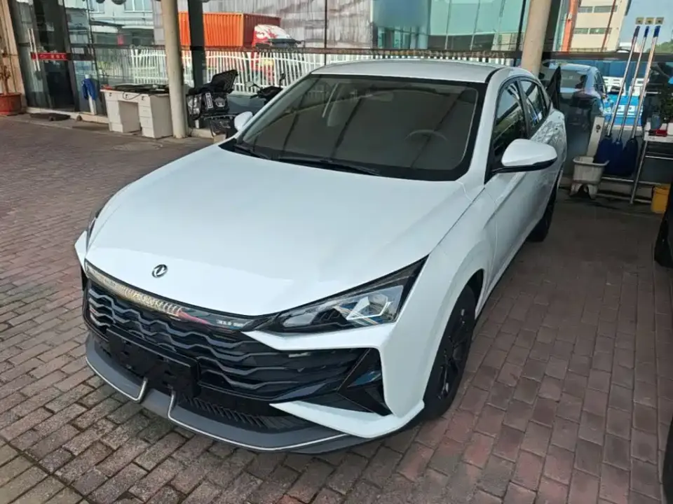 Dongfeng Aeolus Yixuan 1.5L Auto Luxury 2025