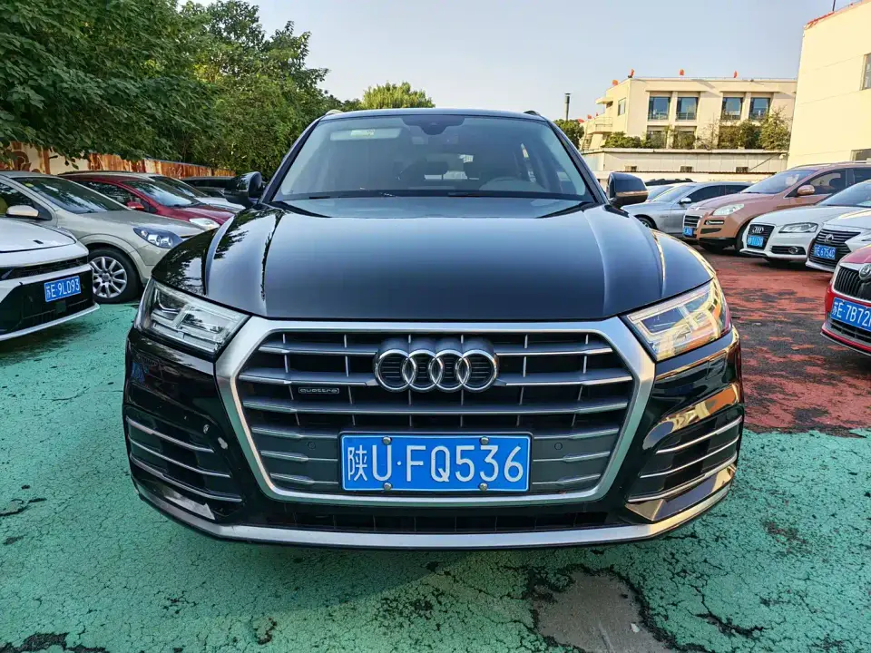 Audi Q5L 40 TFSI Prestige Fashion 2021