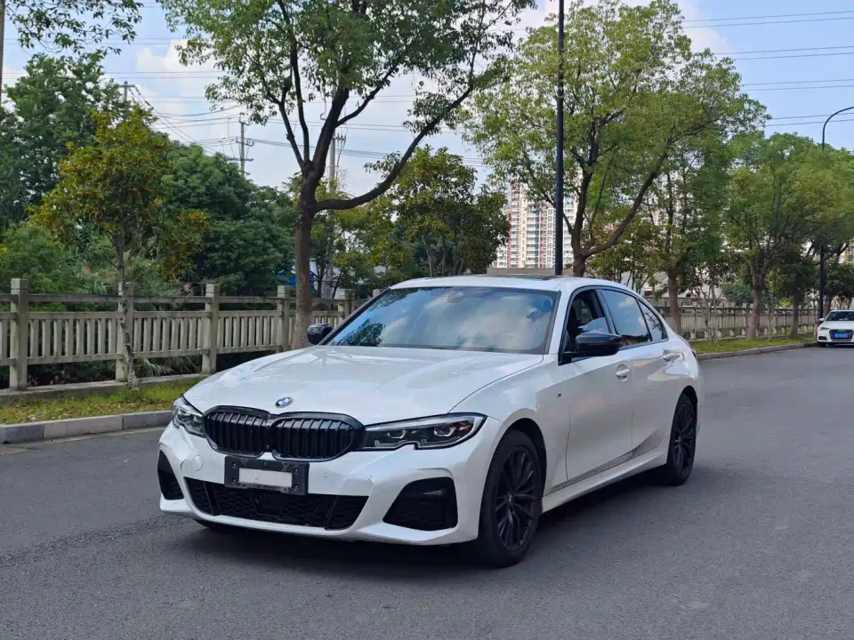 BMW 3 Series 330Li xDrive M Sport Black Night Edition 2020