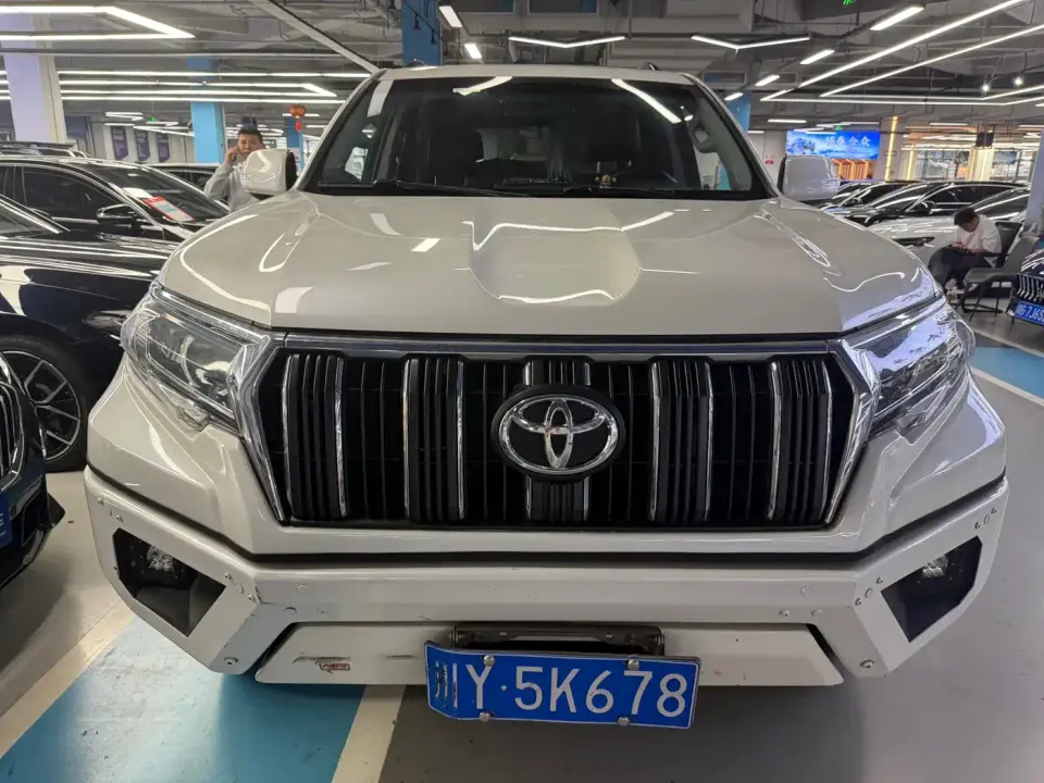 Toyota Prado 3.5L Automatic TX-L Rear-mounted Spare Tire 2019