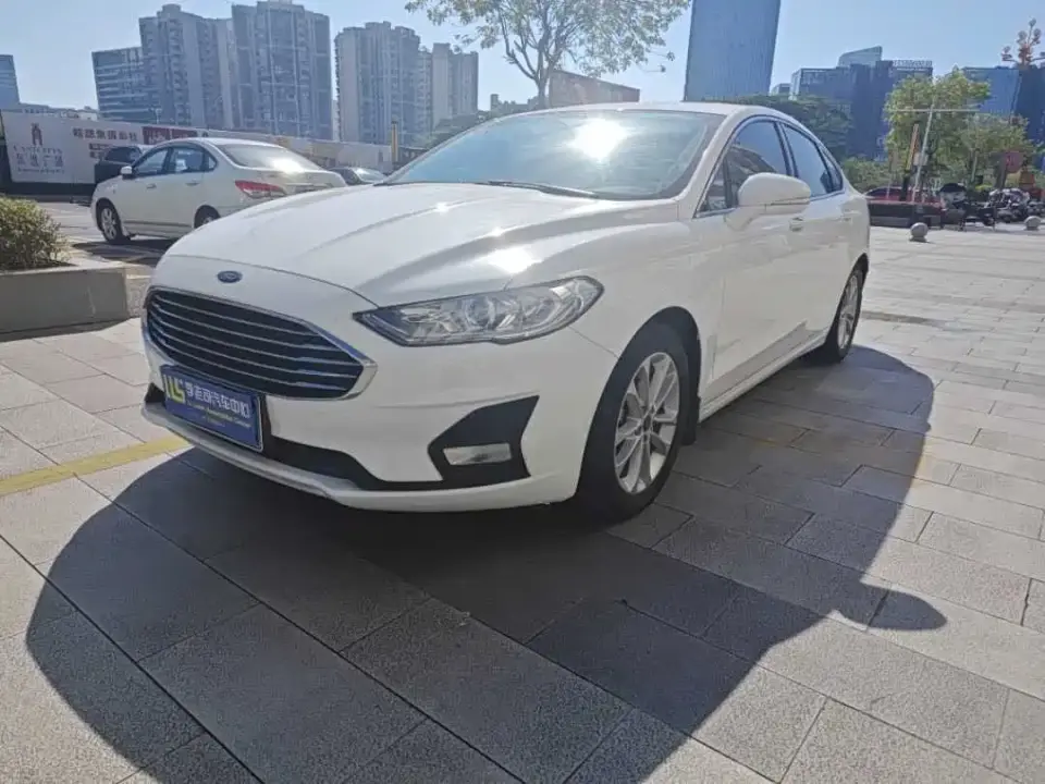 Ford Mondeo EcoBoost 180 Fashion 2021