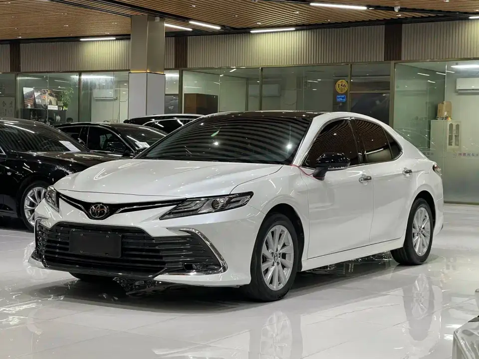 Toyota Camry 2.0G Luxury Edition 2021