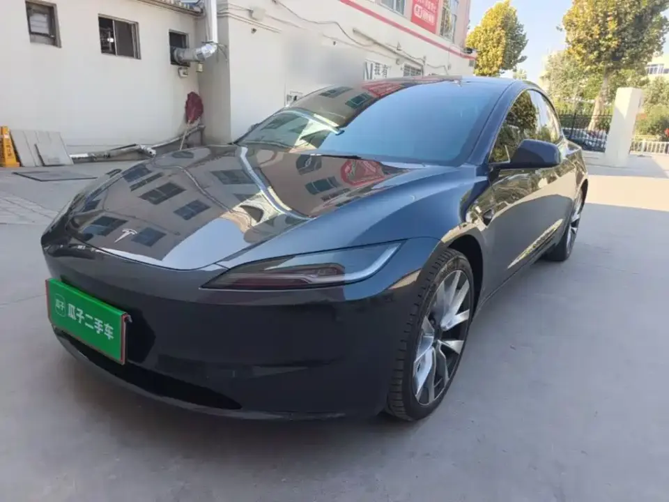 Tesla Model 3 Long Range All-Wheel Drive 2024