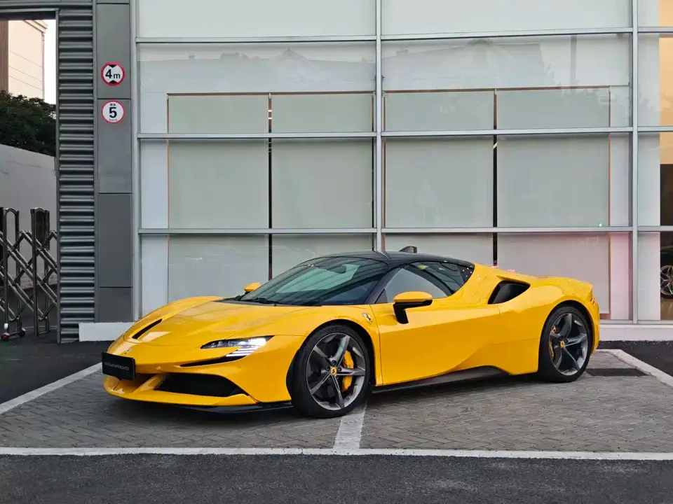 Ferrari SF90 3.9T V8 Stradale 2021