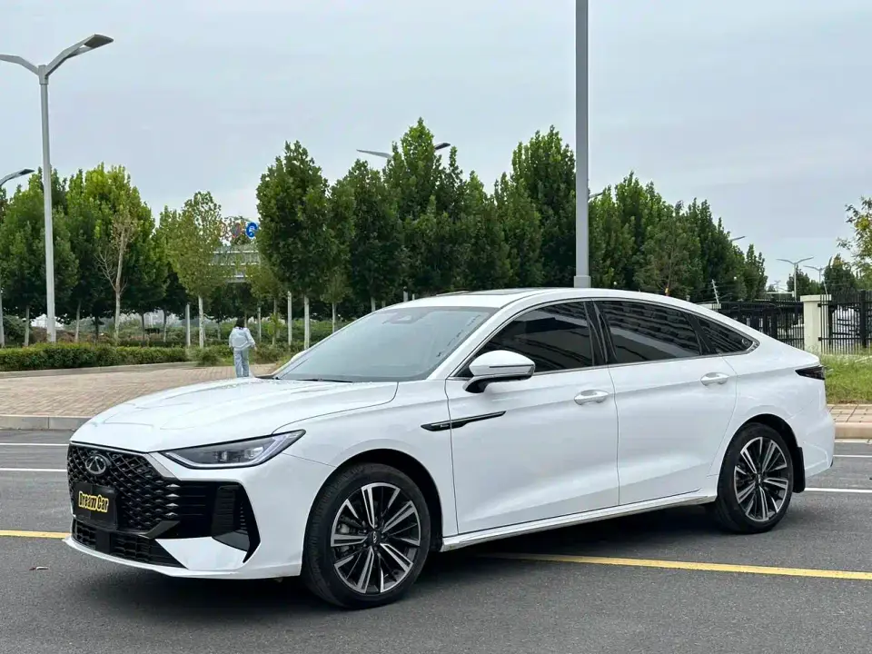 Chery Arrizo 8 PRO Pro 1.6T Comfort 2025
