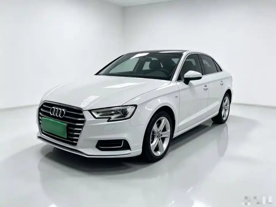 Audi A3 Facelift Limousine 35 TFSI Progressive (China VI) 2020