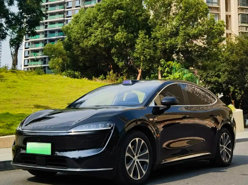 Zhijie Luxeed R7 Pure Electric 802km Max 2025