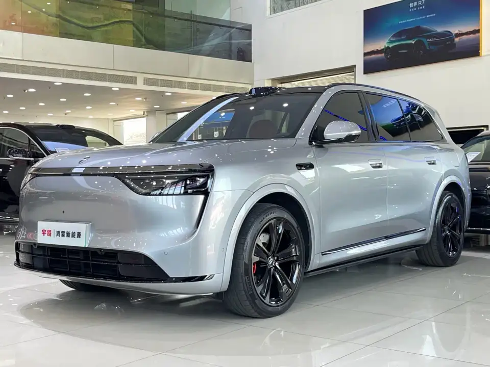AITO Wenjie AITO M8 Model Extended Range Ultra Edition 53.4kWh 5-Seater 2025