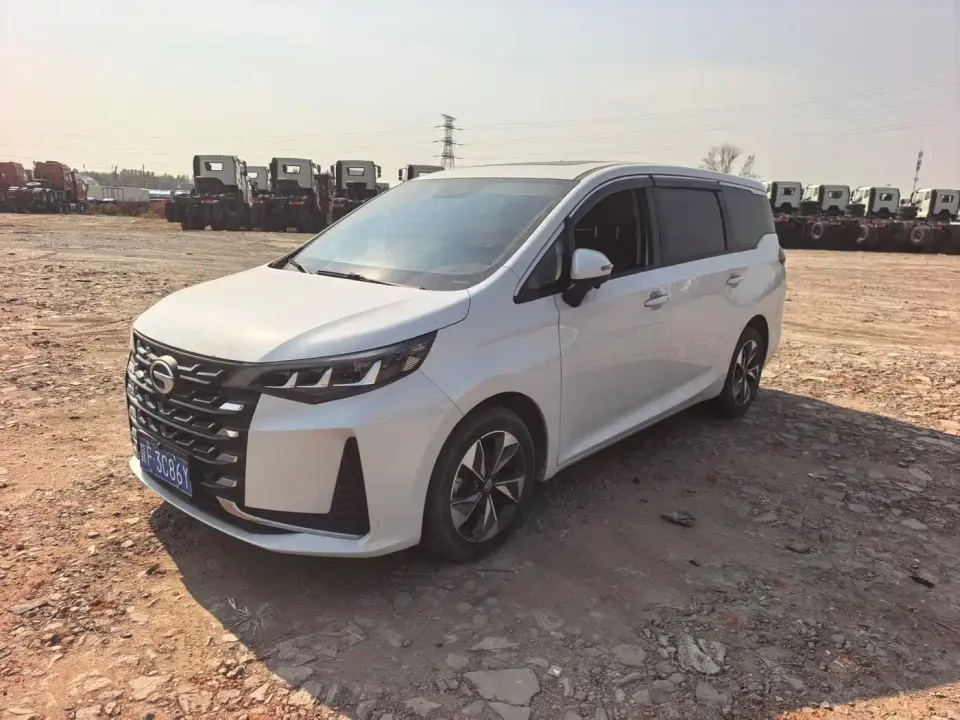 GAC Trumpchi M6 270T DCT Luxury Edition (7-Seater) 2022