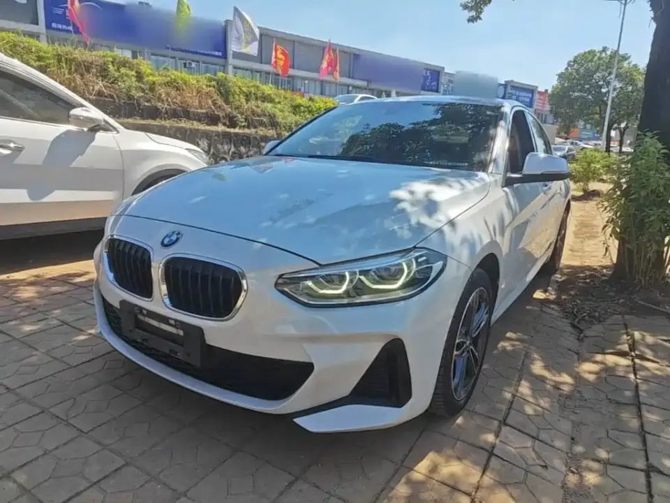 BMW 1 Series Facelift 120i M Sport 2022