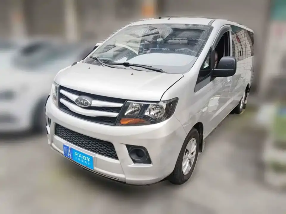JAC Refine M3 PLUS Maker Edition 1.8L Luxury Smart Type 9-seater 2021