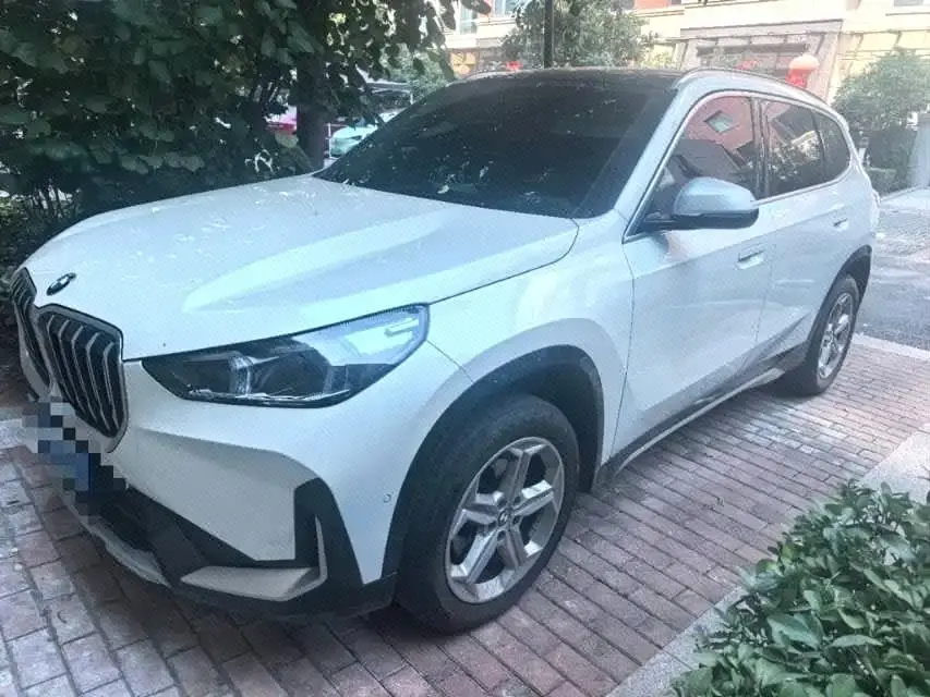 BMW X1 sDrive20Li X Design Package 2023