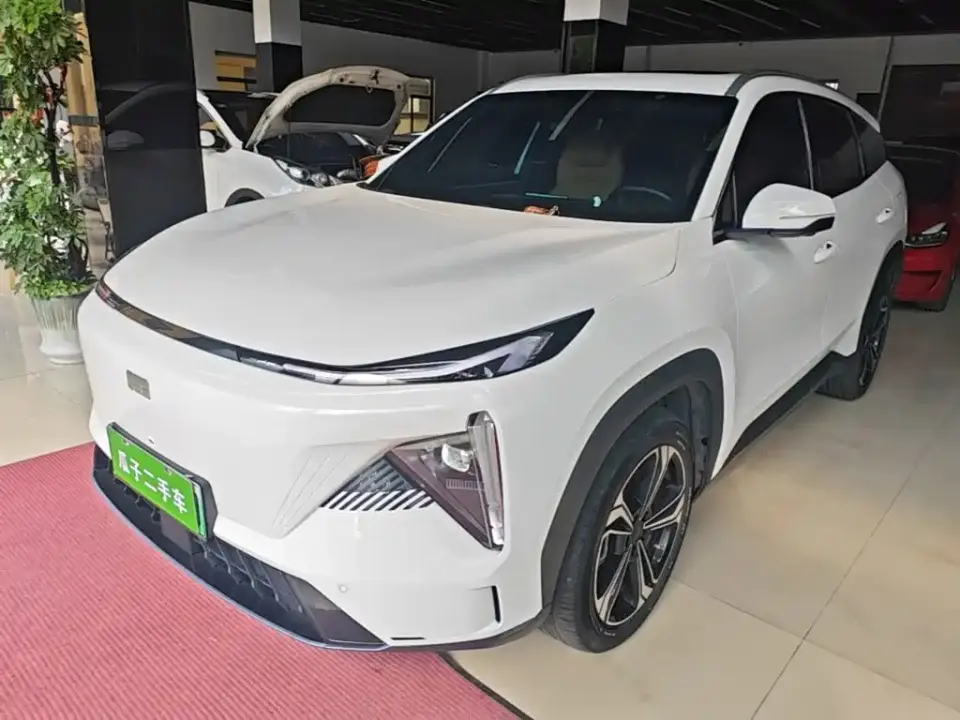 Geely Galaxy Galaxy L7 1.5T 115km PLUS 2024