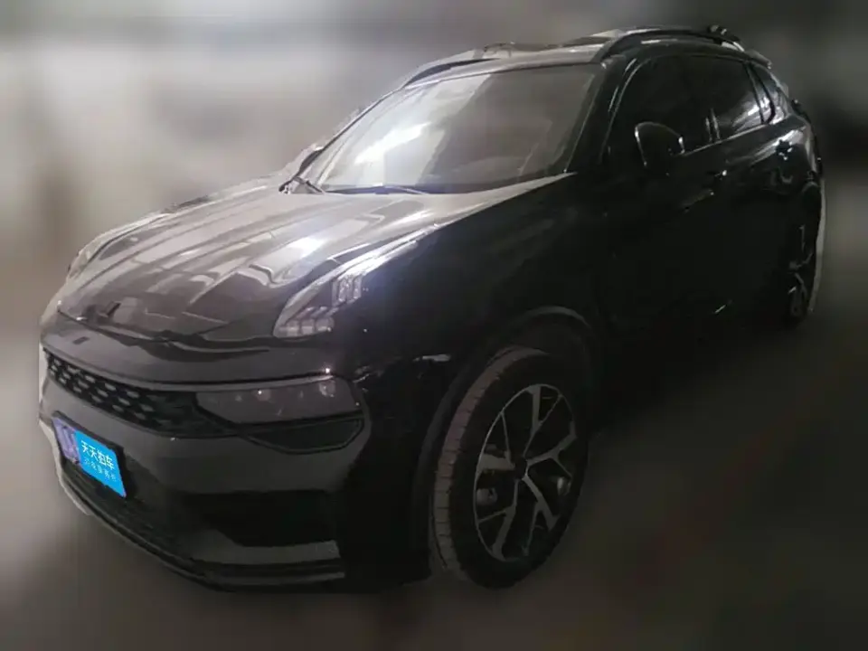 Lynk & Co 01 2.0TD AWD Halo Sport 2021